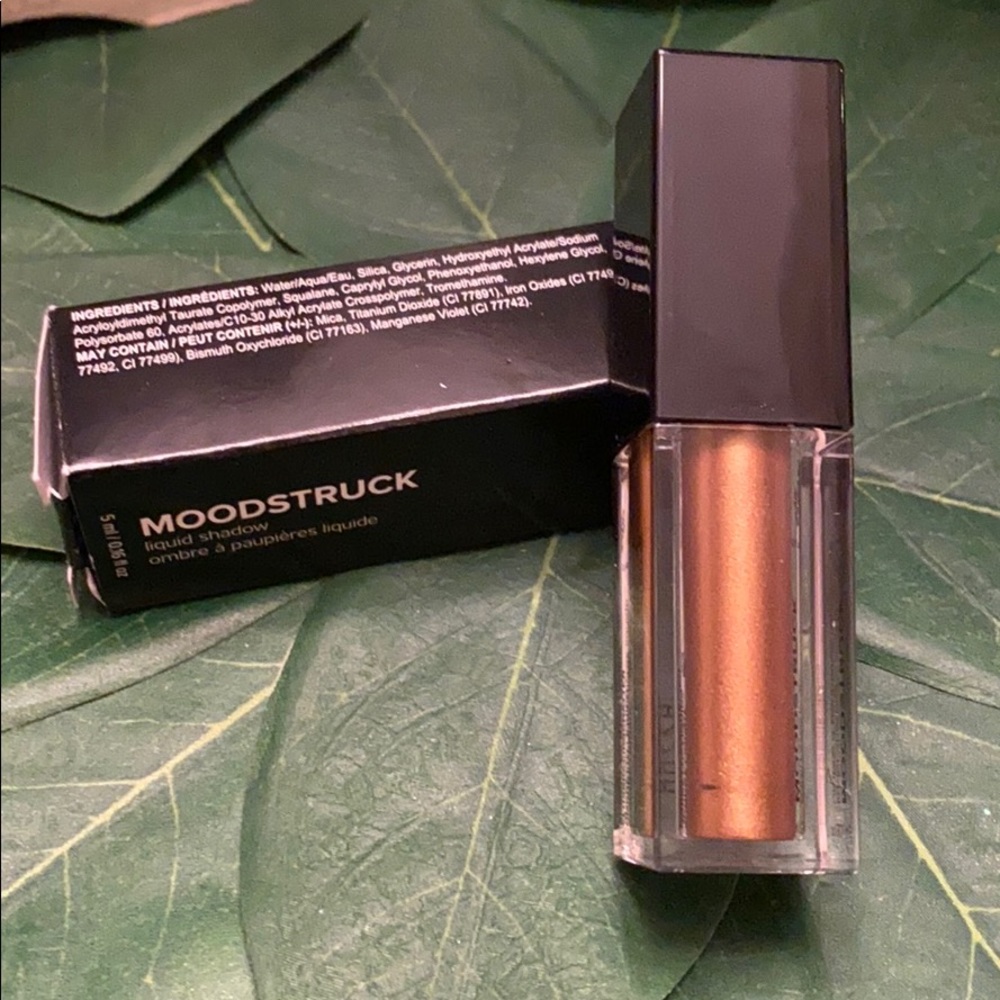 NEW IN BOX - Younique Moodstruck Liquid Shadow